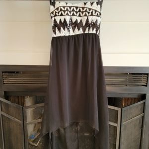 Strapless dress